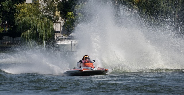 尽管伯恩利 尽管伯恩利